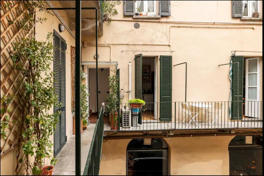 Piazza Volta Apartment Como Exterior photo